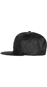 Onepiece Quilted Cap Snapback Noire